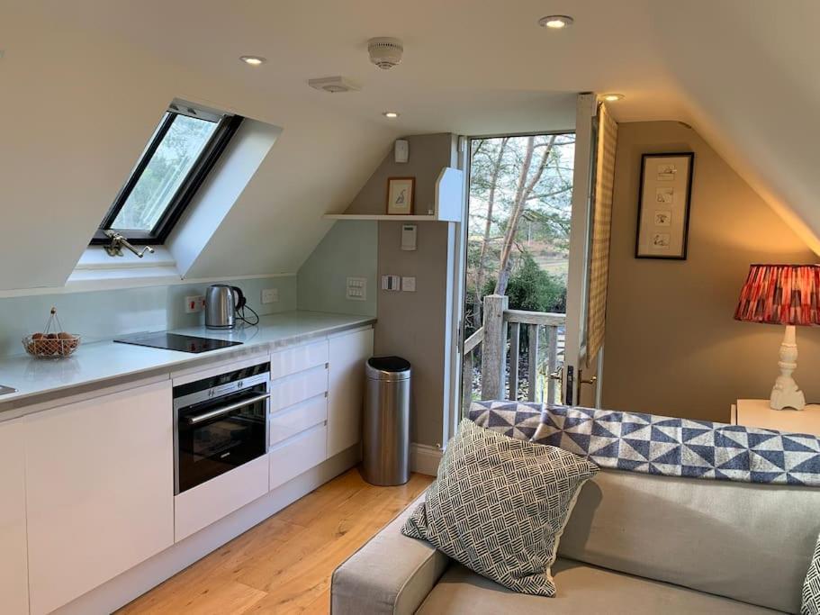 Annexe Near Malmesbury / Tetbury Apartment Hankerton Exterior foto